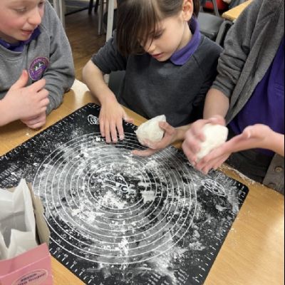 vQUzQWfVHFPCPi4LvxFKo00v1z6fswI53yNvjsBx1b559741-6a08-4706-9d7a-1977ceec97361000x1000