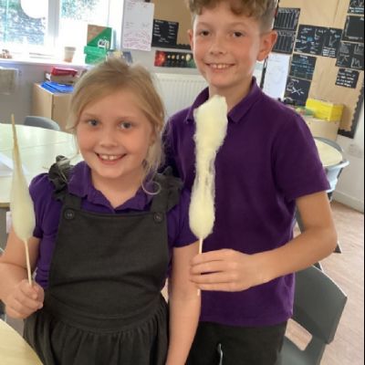 vQUzQWfVHFPCPi4LvxFKpCGqbsaVROr5znM71qOe9c24a036-2981-4343-8f7c-dfcdc3d0bb481000x1000